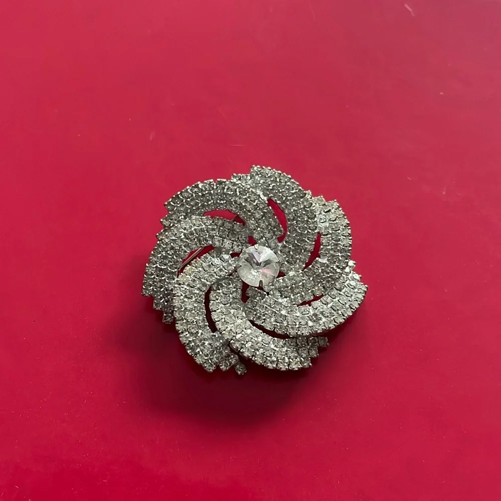 Rhinestone brooch